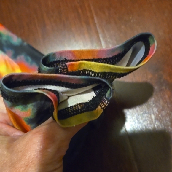 LIKE NEW Teeki XS Dreamcatcher feather full length leggings. - Picture 5 of 6